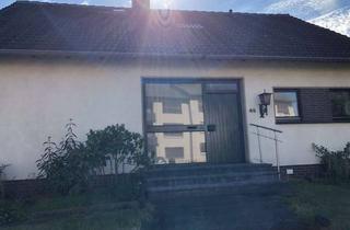 Haus mieten in 32791 Lage, Helles EFH mit 3 Schlafzimmern, Küche, Kamin & großem Garten
