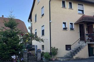 Anlageobjekt in 74626 Bretzfeld, 3-Familienhaus mit schönem Garten und 3 Garagen