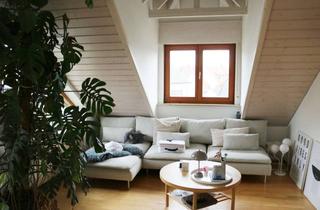 Wohnung kaufen in Möhringer Strasse 16, 71144 Steinenbronn, 2-Zimmer-DG-Wohnung, 58 m² in 5 Parteien-Mehrfamilienhaus.