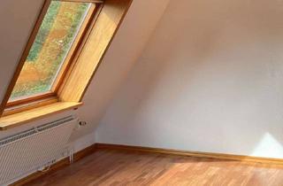 Wohnung mieten in 25469 Halstenbek, Renovierte 2-Raum-Wohnung mit Einbauküche in Halstenbek mit Blick ins Grüne!