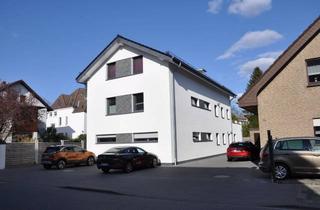Wohnung mieten in Balhornstr. 38, 33102 Paderborn, Kernstadt (Riemeke) 4,5-Zimmer EG Wohnung mit großer Terrasse und 150m² Garten. Erbaut 2018.