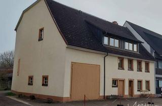 Haus kaufen in 78199 Bräunlingen, Mehr Raum fürs Leben: Ein-Zweifamilienhaus mit Garten und Scheune