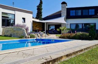 Villa kaufen in 84494 Neumarkt-Sankt Veit, Großzügige Unternehmer-Villa mit Pool, Nebengebäude und weiterem Baugrund in ruhiger Bestlage