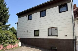 Haus kaufen in 66287 Quierschied, Quierschied - Zweifamilienhaus mit großem Grundstück in ruhiger Seitenstraße von Quierschied