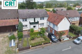 Einfamilienhaus kaufen in 35094 Lahntal, Lahntal / Sarnau - Wohnen mit Charme: Fachwerkhaus mit Scheune und grünem Paradies in Sarnau