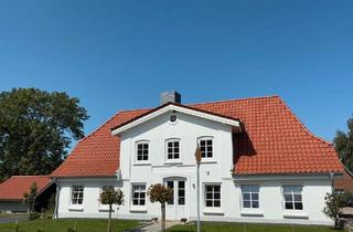 Haus kaufen in 24986 Mittelangeln, Mittelangeln - Kleines Herrenhaus in 24986 Havetoftloit zu verkaufen