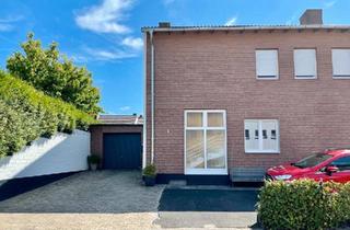 Wohnung kaufen in 52388 Nörvenich, Nörvenich - Zentrale u. renovierte 5-Zi.Wohnung,155m2 ohne Makler