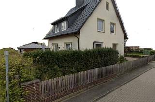 Einfamilienhaus kaufen in 29525 Uelzen, Uelzen - EINFAMILIENHAUS mit Ausbaureserve im DG 1A Lage in UE