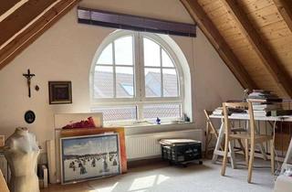 Wohnung kaufen in 88682 Salem, Bezaubernde 2,5-Zimmer-Maisonette mit Galerie und Balkon in Mimmenhausen!