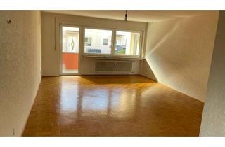 Wohnung kaufen in Sudetenstraße 20, 90518 Altdorf, Exklusive, modernisierte 4-Zimmer-Wohnung mit Balkon in Altdorf bei Nürnberg