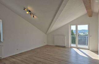 Wohnung mieten in Eichenweg 43, 35633 Lahnau, DG Wohnung in Lahnau, gute Wohnlage, Erstbezug nach Sanierung