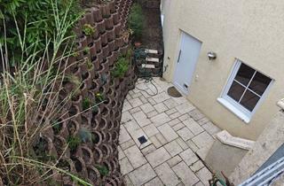 Wohnung mieten in Über Rück 17, 55296 Harxheim, Charmante 2-Zimmerwohnung mit Terrasse in ruhiger Feldrandlage von Harxheim