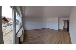 Wohnung mieten in Staufenbergstr. 12, 34376 Immenhausen, Ansprechende und gepflegte 3-Raum-Wohnung mit Balkon in Immenhausen-Holzhausen