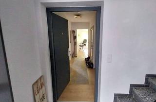 Wohnung mieten in Hölderlinstraße, 74211 Leingarten, Stilvolle, sanierte 3-Zimmer-EG-Wohnung mit gehobener Innenausstattung mit Einbauküche in Leingarten