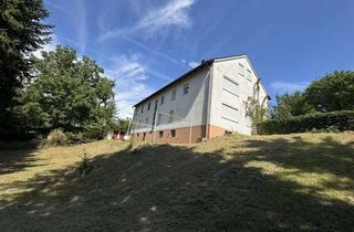 Mehrfamilienhaus kaufen in Luckenpainter Str. 17, 93107 Thalmassing, Geräumiges, preiswertes 9-Zimmer-Mehrfamilienhaus in Thalmassing