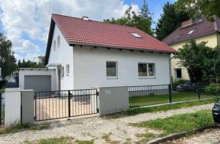 Haus mieten in Seydlitzstraße, 12307 Lichtenrade, Familienfreundliches 5-Zimmer-Haus mit Garten, Garage und Einbauküche in Berlin-Lichtenrade