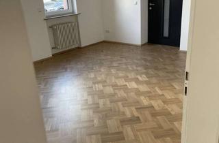 Wohnung mieten in 61381 Friedrichsdorf, EG-Wohnung mit drei Zimmern und Einbauküche