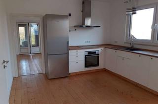 Wohnung mieten in 49685 Emstek, Renovierte 4,5-Zimmer-Wohnung mit zwei Balkonen, Einbauküche und Gartennutzung in Emstek