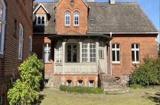 Haus kaufen in 39638 Jävenitz, Ehemalige Kaiserliche Försterei, tolles Landhaus mit Stallungen und Wirtschaftsflächen, Teilbar