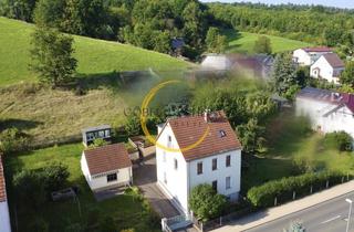 Einfamilienhaus kaufen in 07589 Saara, RESERVIERT - Freistehendes Einfamilienhaus mit großzügigen Garten, Garage