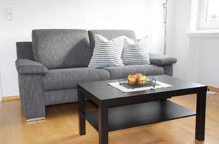 Wohnung mieten in In Der Römerstadt, 60439 Frankfurt, Möblierte 3-Zimmer-Dachgeschosswohnung mit Klimagerät & Highspeed-WLAN – Frankfurt Alt-Heddernheim