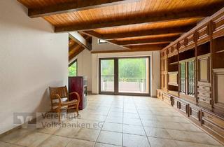 Wohnung kaufen in 71263 Weil der Stadt, Großzügige Maisonette-Wohnung mit traumhafter Aussicht, zwei Balkonen und einer Loggia in Merklingen