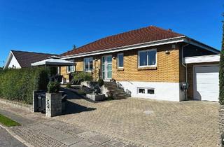 Haus kaufen in 24939 Flensburg, Flensburg - Traumhaus mit Seeblick in Kruså - Nähe Flensburg