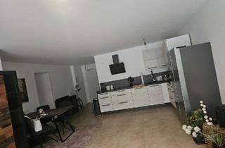 Wohnung kaufen in 84562 Mettenheim, Mettenheim - Eigentumswohnung in Mettenheim mit Garten. KfW40+ und Sonnenstrom