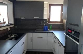 Wohnung kaufen in 74391 Erligheim, Erligheim - Exklusive, gepflegte 4-Zimmer-Maisonette-Wohnung mit Einbauküche