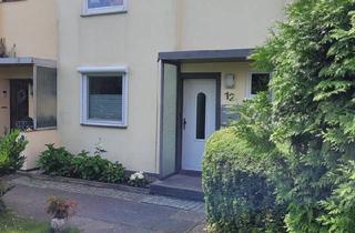 Haus kaufen in 23556 Lübeck, Lübeck - Reihenendhaus im Musikerviertel auf Eigenland