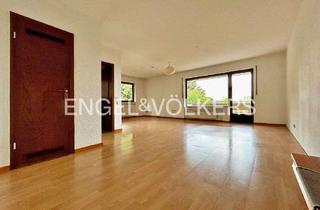 Wohnung kaufen in 58452 Witten, ETW im Erdgeschoss mit großem Balkon und überdachtem Stellplatz!