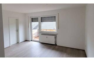 Wohnung kaufen in 84478 Waldkraiburg, Attraktives Apartement - 1,5 Zimmer - mit großem Balkon und Kfz.- Stellplatz
