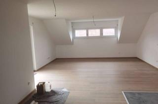 Wohnung mieten in Am Anger, 91362 Pretzfeld, Schöne 3-Zimmer-Dachgeschosswohnung mit Balkon in Pretzfeld