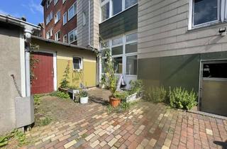 Wohnung mieten in Hasseer Straße 12, 24113 Hassee, Großzügige 3-Zimmerwohnung mit Loggia und Terrasse