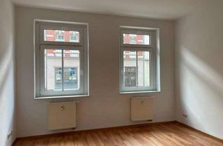 Wohnung mieten in Conrad-Claus-Straße 34, 09337 Hohenstein-Ernstthal, Schöne 2-Raumwohnung mit Terrasse