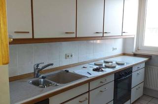 Wohnung mieten in Bischof-Gerhard-Straße 39, 31139 Hildesheim, Attraktive und gepflegte 3-Raum-Wohnung mit EBK in Hildesheim