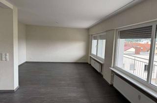 Wohnung mieten in Am Kreischborn, 63654 Büdingen, Vollständig renovierte 3,5-Zimmer-Wohnung mit Balkon in Büdingen
