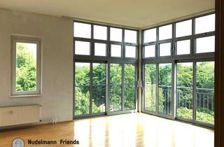 Wohnung mieten in Dietzgenstraße 55, 13156 Niederschönhausen (Pankow), Sonnige 3 Zimmer im Dachgeschoß im saniertem Altbau?