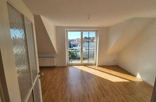 Wohnung mieten in Gärtnerweg, 86381 Krumbach, Ansprechende 3-Zimmer-Dachgeschosswohnung mit Balkon und Einbauküche in Krumbach (Schwaben)