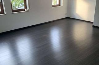 Wohnung mieten in Hintergasse, 73098 Rechberghausen, Schöne und gepflegte 2-Raum-Wohnung mit Balkon und Einbauküche in Rechberghausen