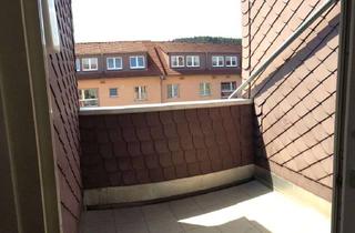 Wohnung mieten in New York Strasse 26, 35510 Butzbach, helle 3 Zimmer DG Wohnung und Loggia