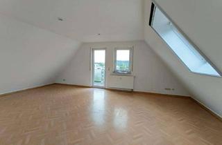 Wohnung mieten in 71083 Herrenberg, Schicke Dachgeschoßwohnung in ruhiger Lage