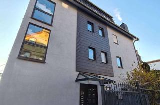 Wohnung mieten in 65195 Nordost, NEU*Paul & Partner* TOP WOHNUNG MIT GROSSER TERRASSE IN CITY NÄHE ! MIT STELLPLATZ & EINBAUKÜCHE !