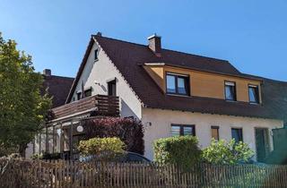 Wohnung mieten in 90556 Cadolzburg, Attraktive 2-Zimmer-Dachgeschosswohnung mit Balkon im Ortskern von Cadolzburg
