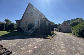 Einfamilienhaus kaufen in 19399 Dobbertin, Einfamilienhaus mit Einliegerwohnung und separatem Wohnnebengebäude in Dobbertin