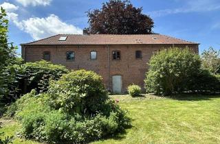 Haus kaufen in 26506 Norden, Historisches Packhaus mit Charme und Potenzial – Denkmalgeschützt im Herzen von Norden