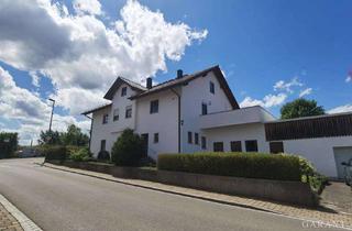 Haus kaufen in 85116 Egweil, Attraktives 2-Familienhaus in Egweil - Viel Potenzial für Investoren und Familien