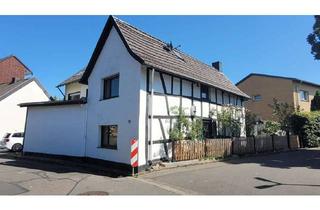Haus kaufen in 53332 Bornheim, Charmantes Fachwerkhaus mit kleinem Garten und Wohlfühlpotential in Bornheim – Sechtem
