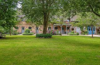 Haus kaufen in 24241 Schierensee, Exklusives Landgut mit Reitanlage im Naturpark Westensee