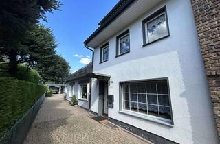 Reihenhaus kaufen in 41179 Rheindahlen, Charmantes Reihenhaus mit Wintergarten, Garten und Garage in ruhiger Lage